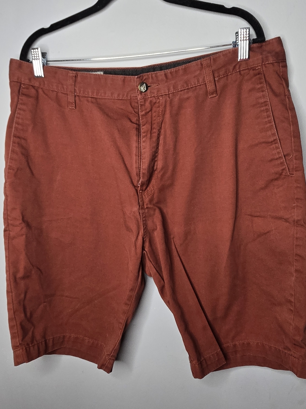 Volcom 36 Rust Chino Shorts Flat Front Casual Skate Surf